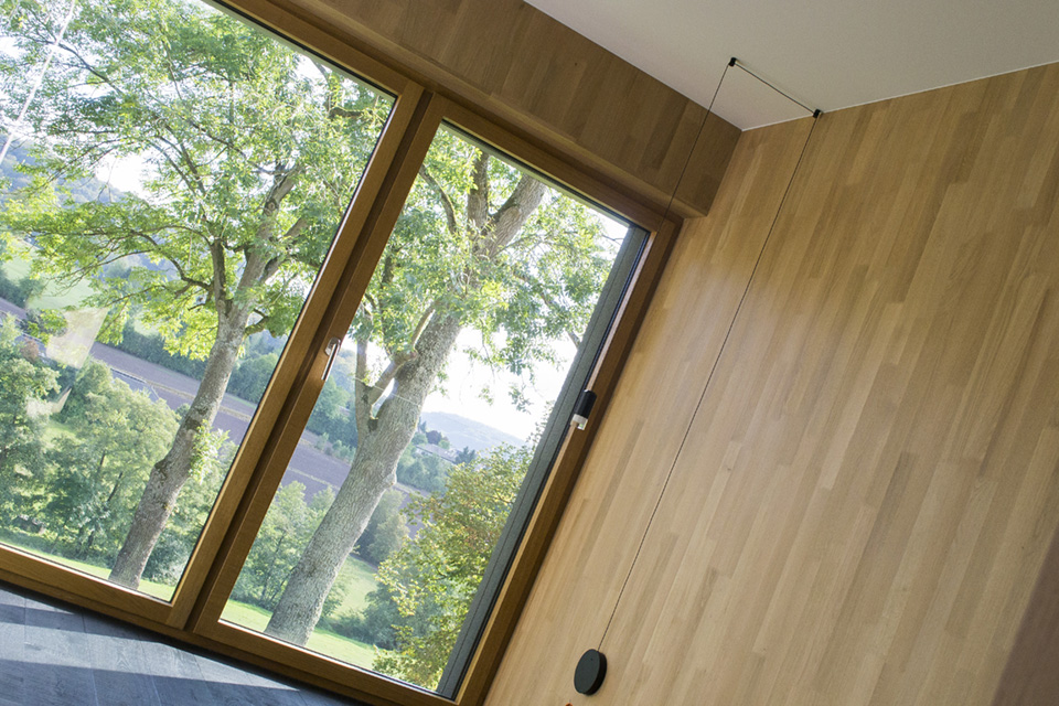  Maison passive hybride construite en béton et en bois massif à Mersch, Luxembourg
 